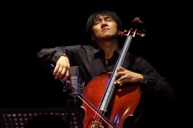 有泉芳史 6