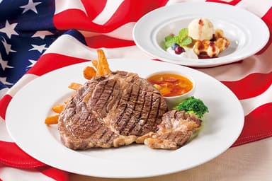 ディナーブッフェ限定「アメリカンビーフステーキ」「ワッフル ア・ラ・モード」