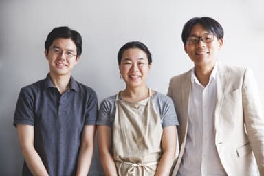 (左2人)監修料理家、(右)ENNES代表