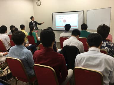 物販ビジネス入門講座開催時様子 2