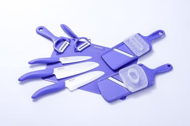 「カラフルキッチンシリーズ」期間限定色“シャイニーパープル”