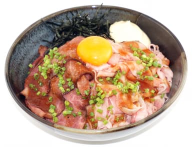 劇辛Wローストビーフ丼