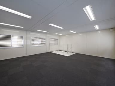 「MS1」室内2