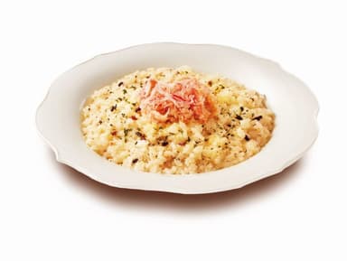 紅ズワイガニの豆乳クリームリゾット～キヌア・大麦・赤米・黒米入り～　780円(税込)　※首都圏より順次販売