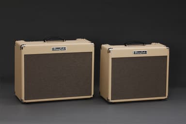 「Blues Cube」シリーズ　写真は左から「Blues Cube Artist」（80W）、「Blues Cube Stage」(60W)