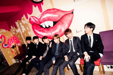 BOYFRIEND
