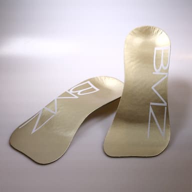 「プレミアムカーボン・インソール」(女性用)