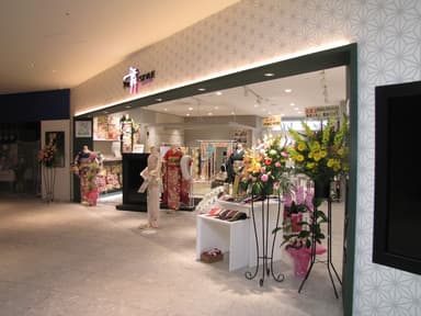 店舗外観 2