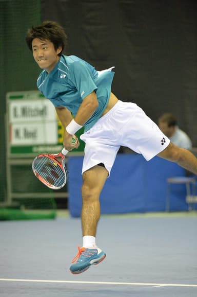 西岡良仁選手
