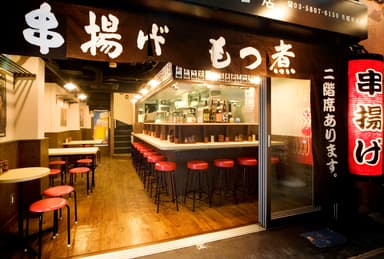 一人でも入りやすい雰囲気の入口