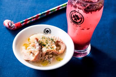 牛塩モツ煮