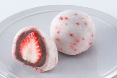 『まるごといちご大福(こしあん)』(税込248円)