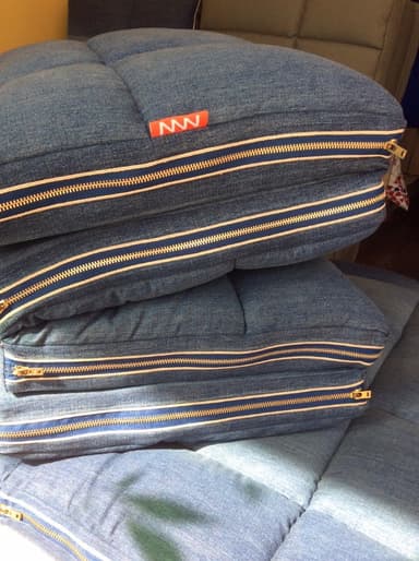 本格デニム地、赤耳も