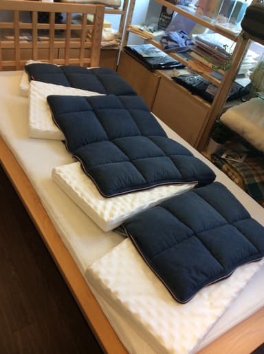 4パーツすべてがL字チャック付き