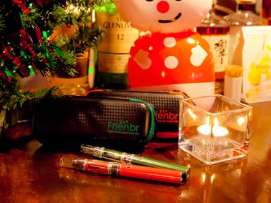 クリスマス限定モデル(2色)
