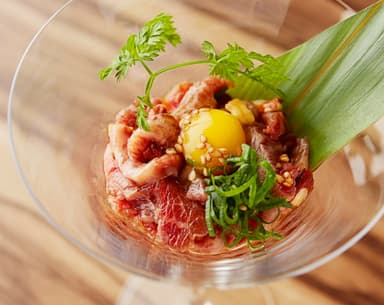 尾崎牛の極炙りゆっけイメージ