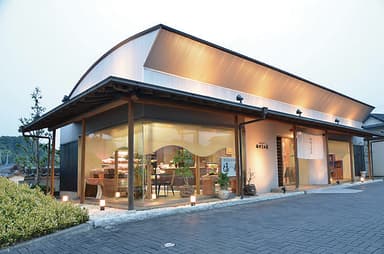 直売店(外観)