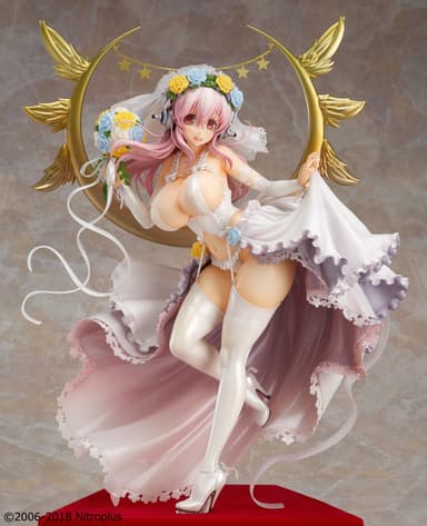すーぱーそに子 10th Anniversary Figure Wedding Ver. メイン画像