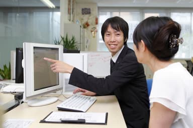 ご自宅や勤務先へ訪問します