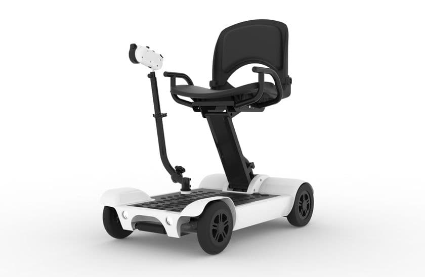 日本初の操作方式を採用・シニアの気軽なお出かけを促進　
電動車いすの試乗会を3月2日東京で開催　
～量産に向け、クラウドファンディング開始～