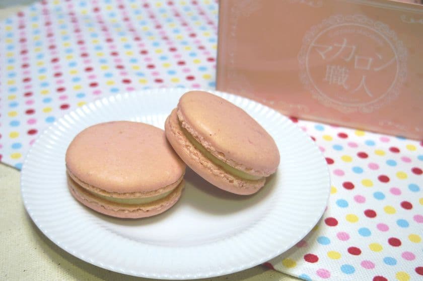 春におすすめ！ピンクとホワイトが可愛い「桜のマカロン」
神楽坂の移動販売店「マカロン職人」が3月11日～販売