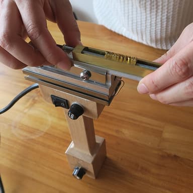 焼印器に活字版を簡単に取り付け