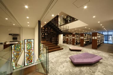 図書館 メインフロア