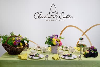 イベント会場・テーブルセッティングとギフトの写真