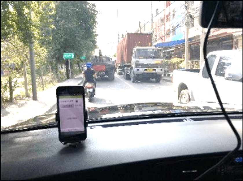インクリメントＰと富士通交通・道路データサービス
タイで実施の舗装劣化状況把握技術の実証実験の成果を確認