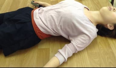 背中の反り返り