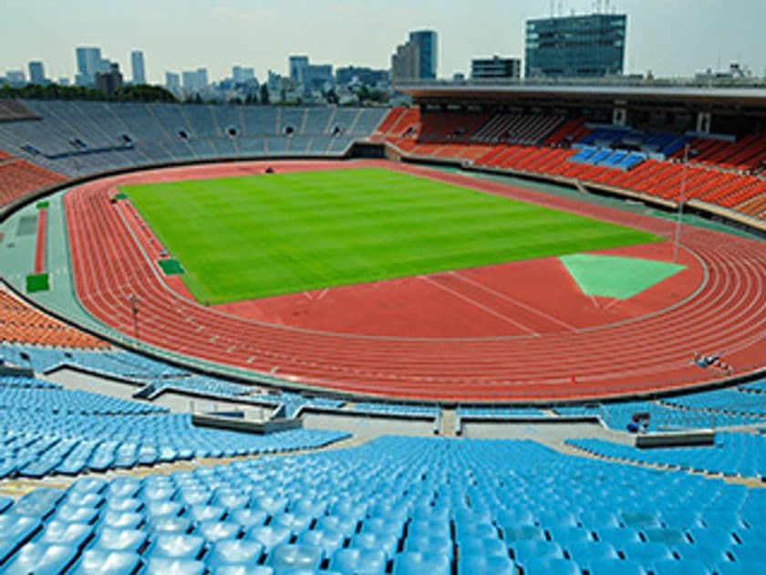 東京オリンピック開催 賛成派は約５割
「景気回復・レベルの高い競技観戦」を期待しつつ、
「犯罪の増加・財政負担」を不安視する声も