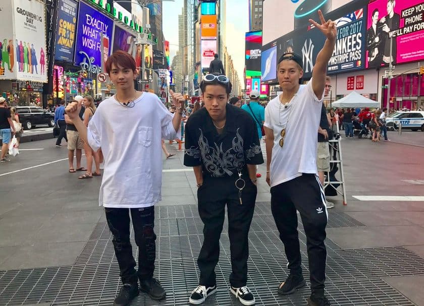 【MUSIC ON! TV（エムオン!）】
THE RAMPAGE from EXILE TRIBEボーカルチーム3人の
人生初ニューヨークに密着！
「今、僕たちがニューヨークでやりたいこと。
～3Vocals/THE RAMPAGE from EXILE TRIBE～」
8月に放送決定！
TwitterでNYロケの様子を更新中！
プレゼント企画も実施予定！