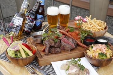 「SANTA MONICA ３rd  st. MEAT TERRACE」ビアテラス　イメージ