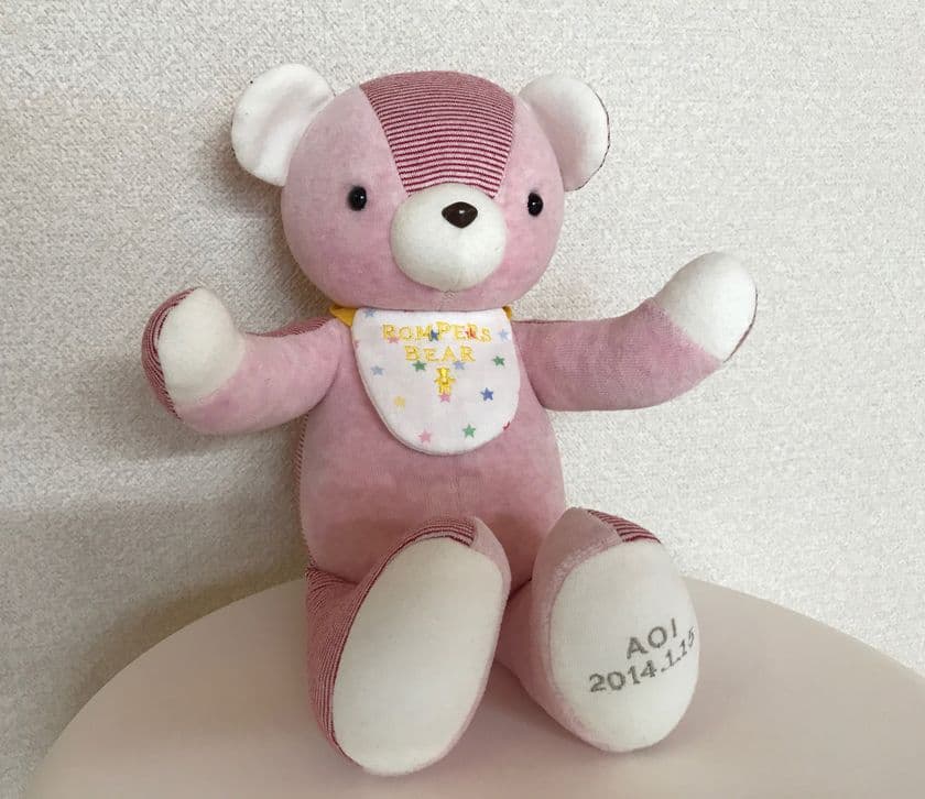 お孫さんの赤ちゃん時代はあっという間! 
だから、いつまでも思い出を残せる
ロンパースベアを贈ろう!
「ロンパースベア 敬老の日キャンペーン」を開催！
2017年7月8日（土）～8月20日（日）
