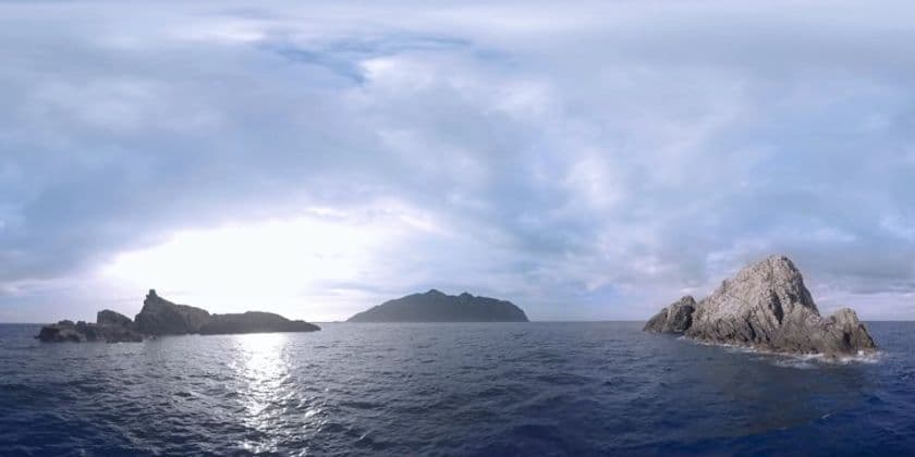 世界初※1　「沖ノ島8K×VR映像」　
9／2-3に実施される「宗像フェス」にて発表