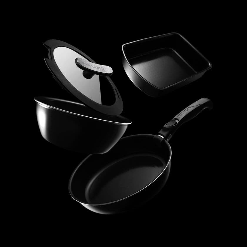 備長炭入りだから素早く焼きあがる
evercook　αシリーズから備長炭5点セットを発売