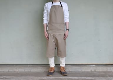 KASANE apron ベージュ