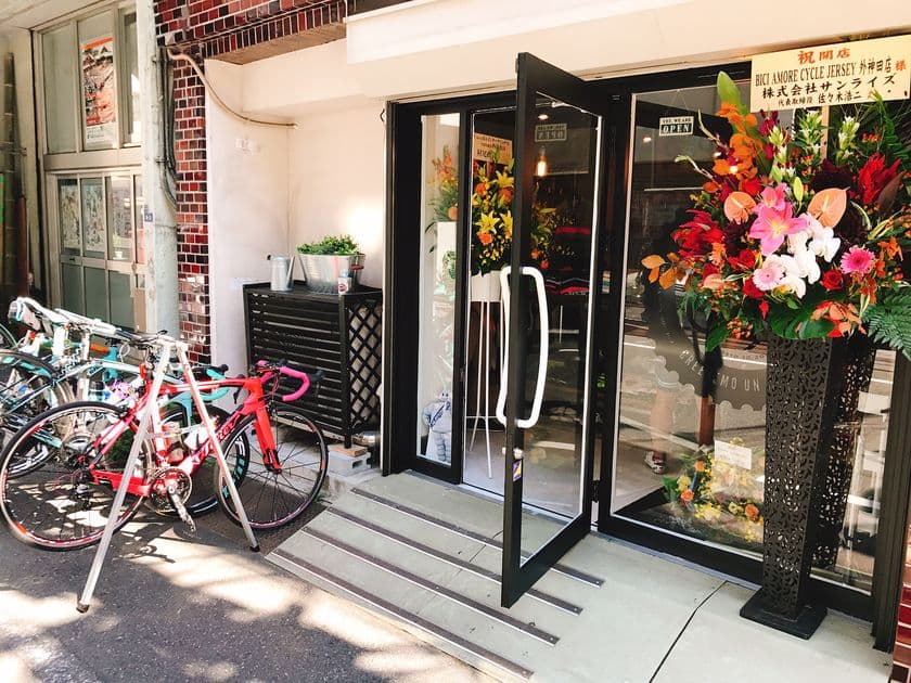 業界初！千代田区外神田に
ロードバイクのUSEDサイクルジャージ専門店がオープン
　～超ニッチな市場で伸びるリユースショップ～