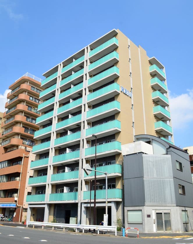 不動産の総合プランナーRBM、都内所有物件26棟目　
新築賃貸「清澄白河レジデンス参番館」竣工