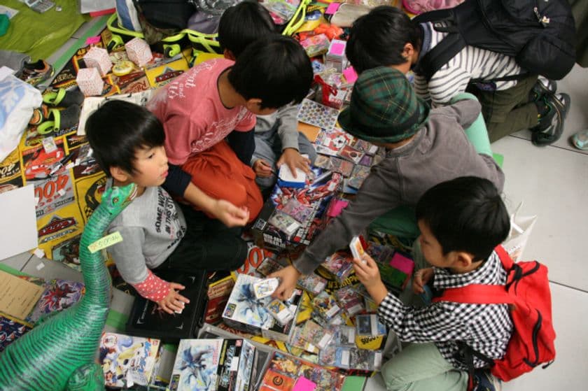 小学生がフリマで“税の仕組み”を学ぶ　
「税を知る 横浜こどもフリーマーケット」を11月18日に開催