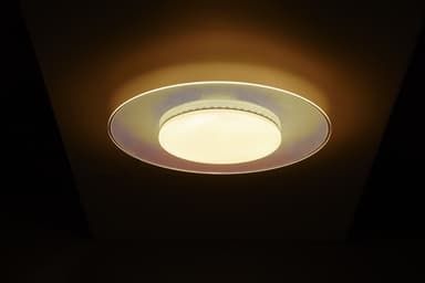 電球色点灯