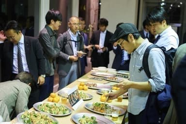 交流会の様子2