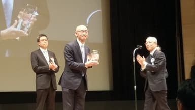 表彰式の様子(2)