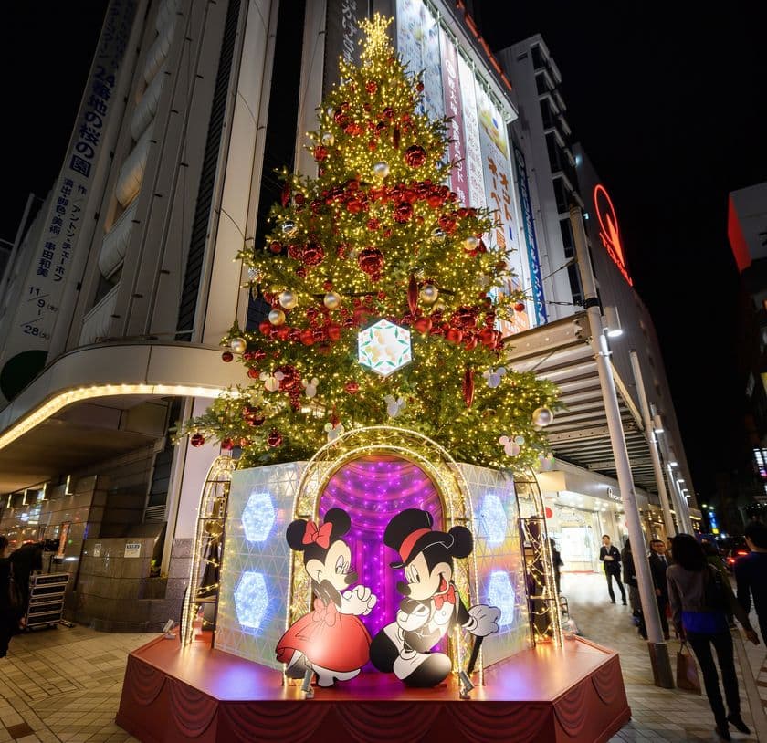 Ｔｏｋｙｕ Ｄｅｐａｒｔｍｅｎｔ Ｓｔｏｒｅ
２０１７ Ｃｈｒｉｓｔｍａｓ
～期間限定ＰＯＰ ＵＰ ＳＨＯＰが続々～
東急グループとディズニーが贈る
クリスマスプロモーション
「TOKYU CHRISTMAS WONDERLAND 2017
Disney DREAM MOMENTS」