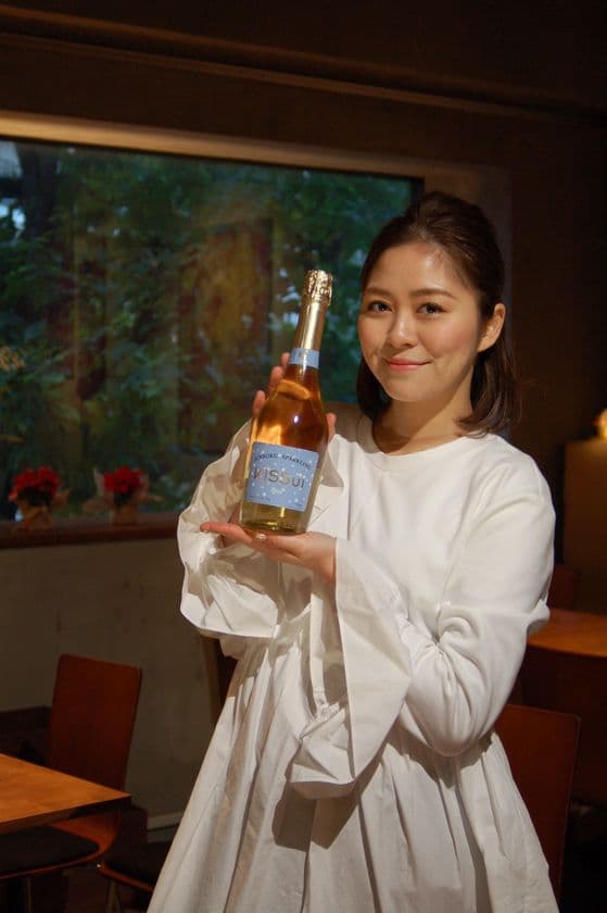 純木ワインシリーズ第2弾、
白ブドウの透き通った味わいが広がる「KISSui Brut」
12/18発売
