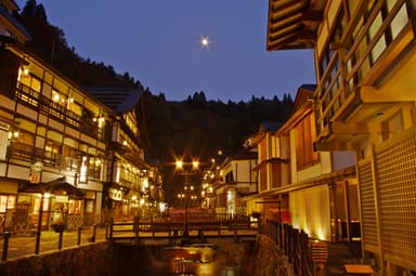 銀山温泉