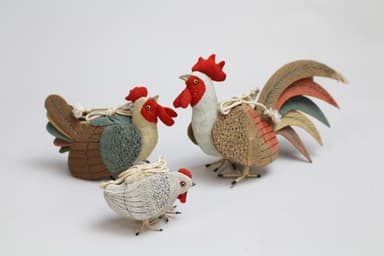 Photo.06 明治時代の女学生の作品　日本玩具博物館所蔵