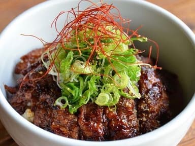 牛ハラミ丼
