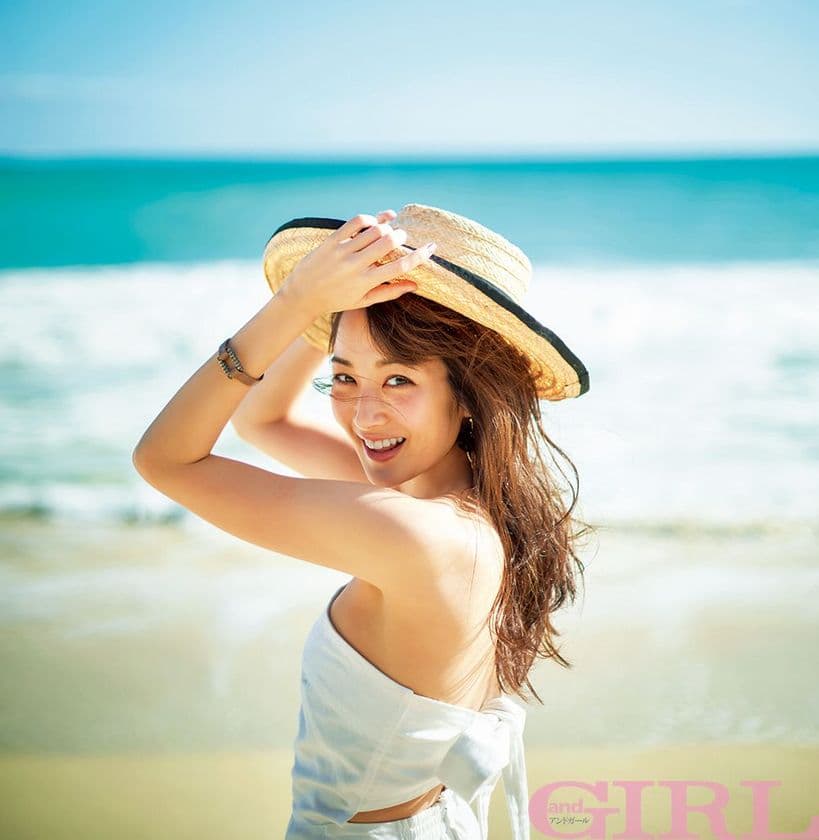 臨ちゃんのJALホノルルマラソン完走レポートも！
高梨臨の“リッチなHAWAII”＆”プチプラなHAWAII”
『andGIRL 3月号』2018年2月10日（土）発売！