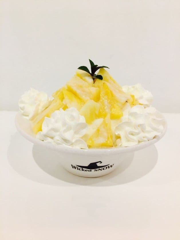 韓国かき氷カフェ「Wicked Snow 原宿」から期間限定メニュー
「ウィキッドヨーグルトパイン」が新発売！
4月28日から「ウィキッドマスカット」も限定復活